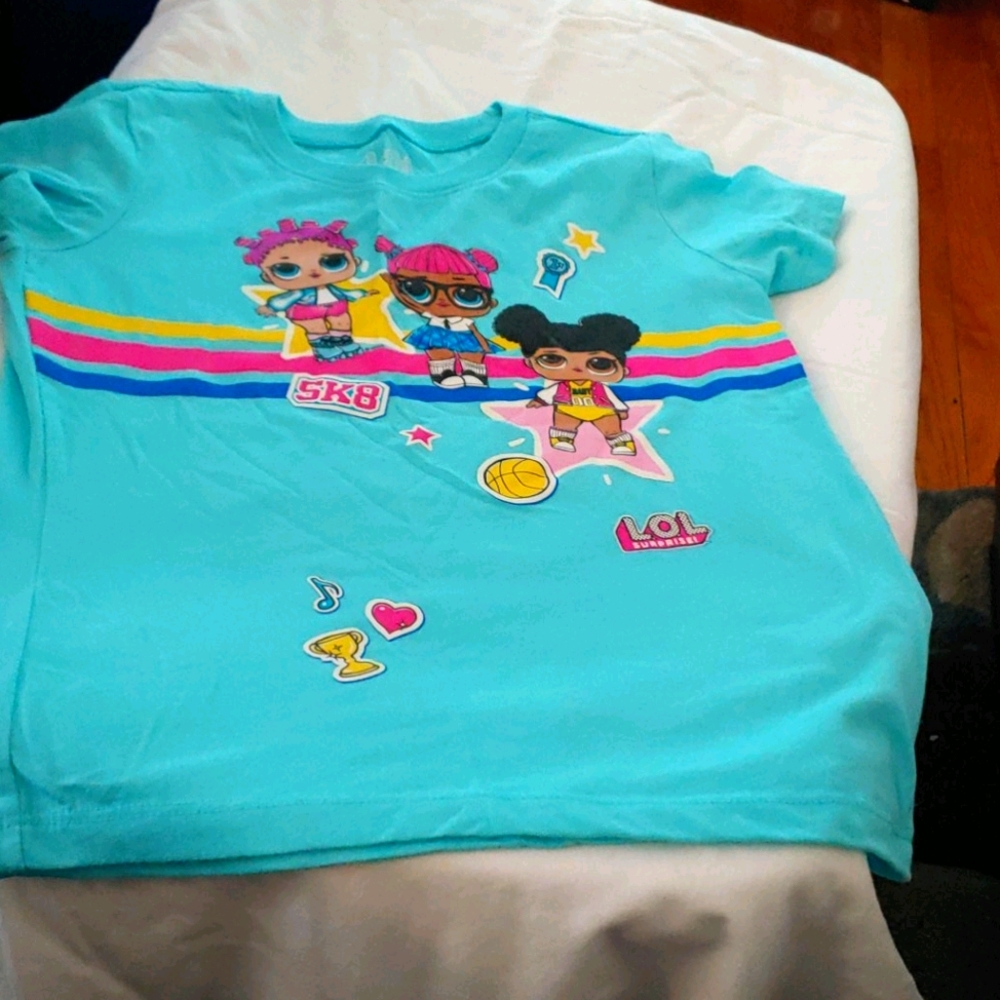 T-shirt
